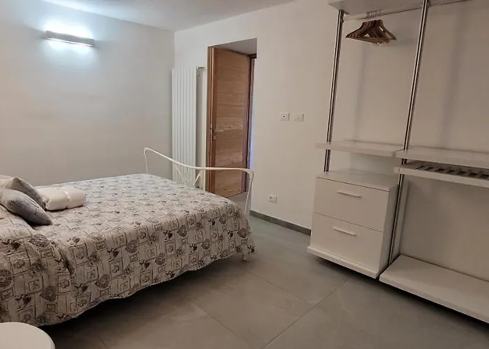 Cozy Nature House Colico